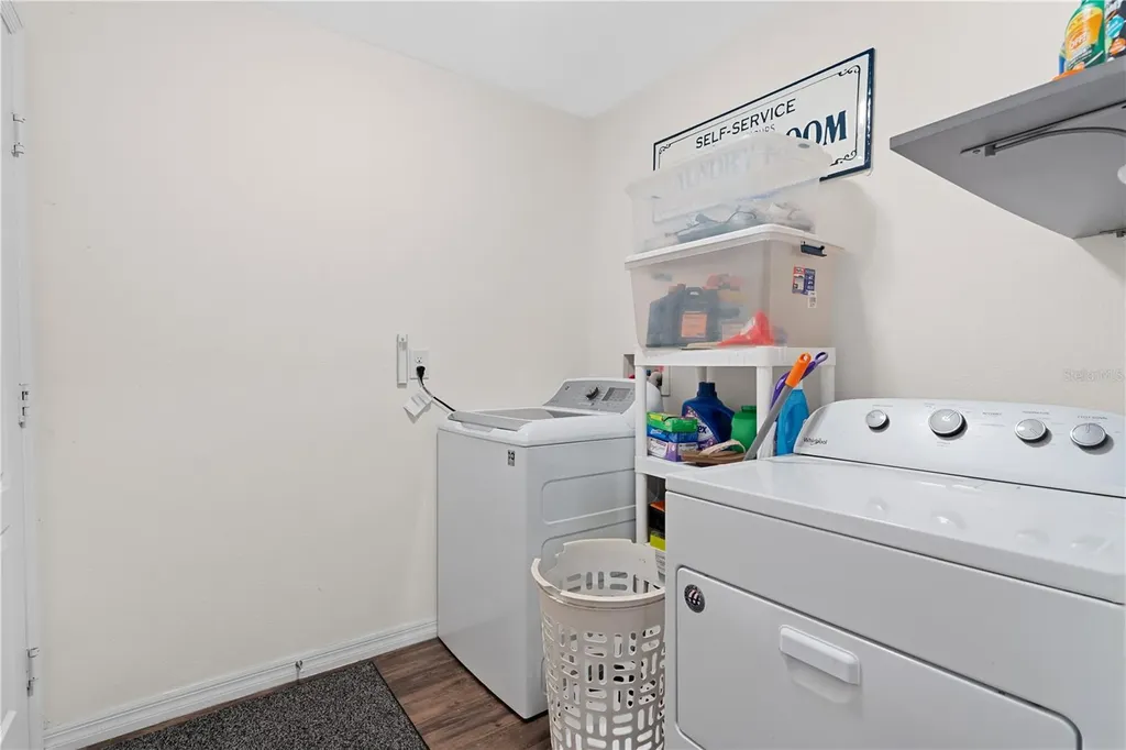 1717 Chatham Green Circle Ruskin FL 33570