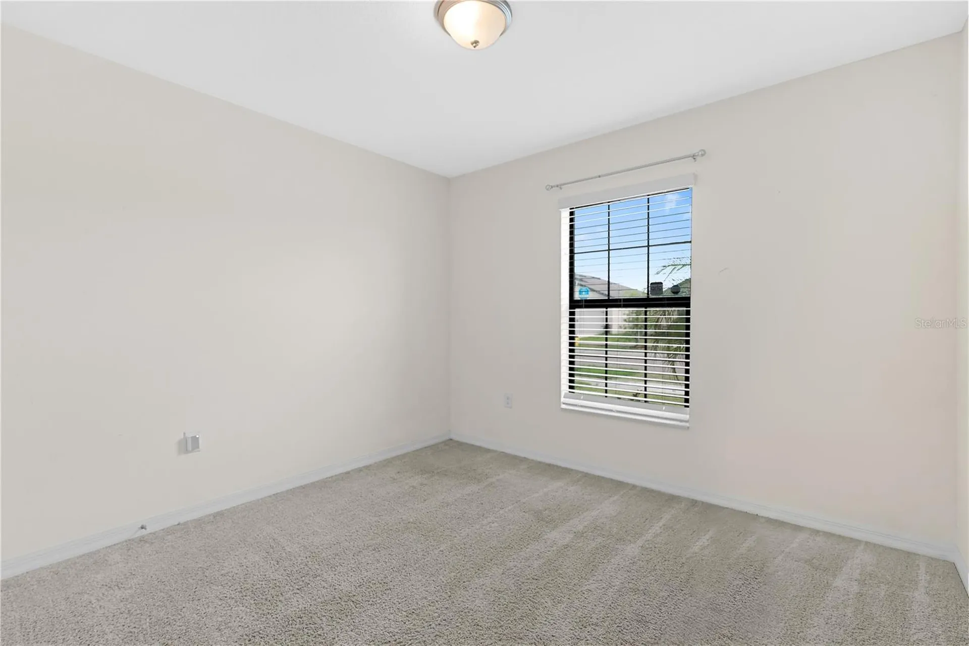 1717 Chatham Green Circle Ruskin FL 33570