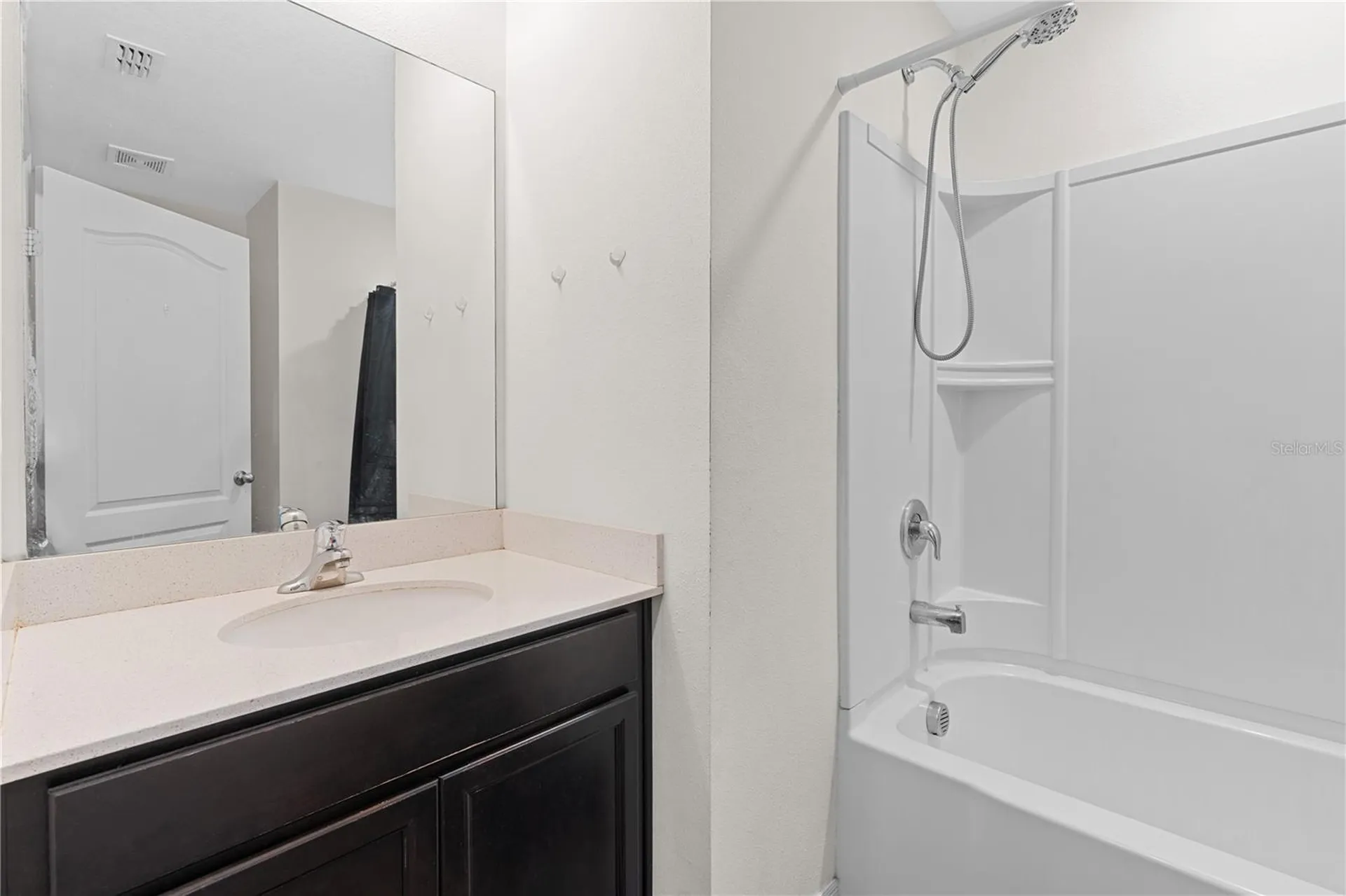 1717 Chatham Green Circle Ruskin FL 33570