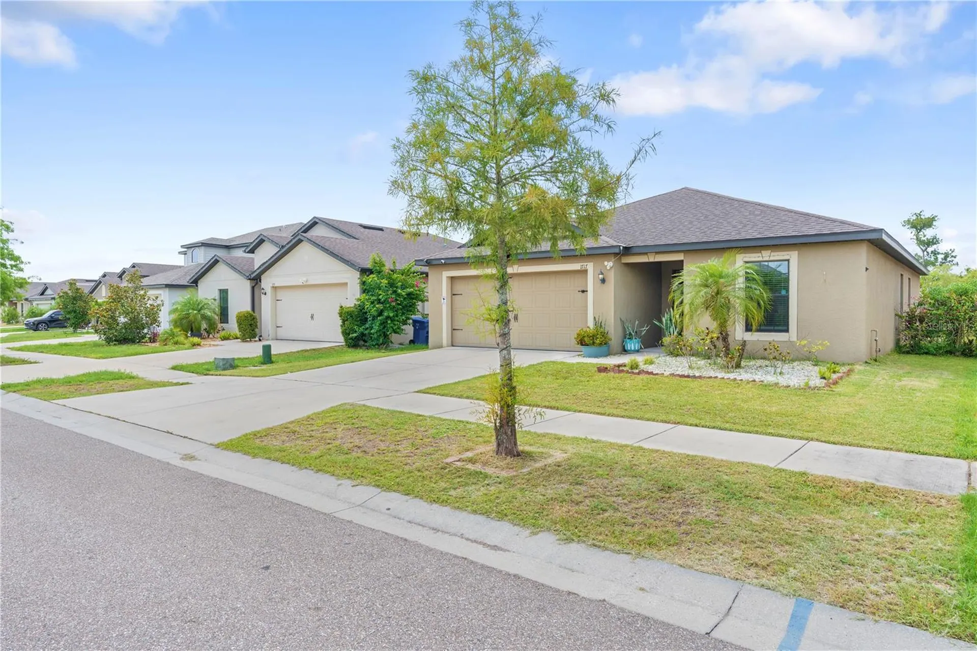 1717 Chatham Green Circle Ruskin FL 33570