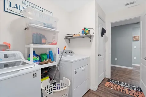 1717 Chatham Green Circle Ruskin FL 33570