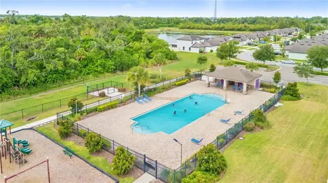 1717 Chatham Green Circle Ruskin FL 33570
