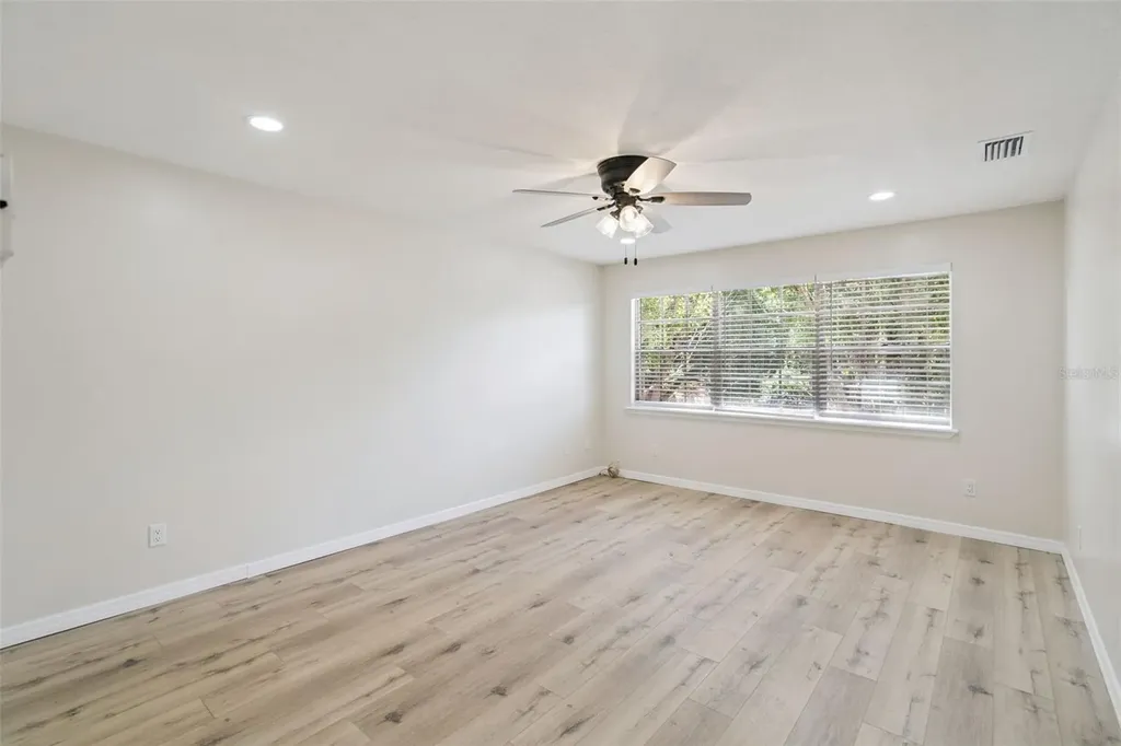 791 Lake Avenue Clermont FL 34711