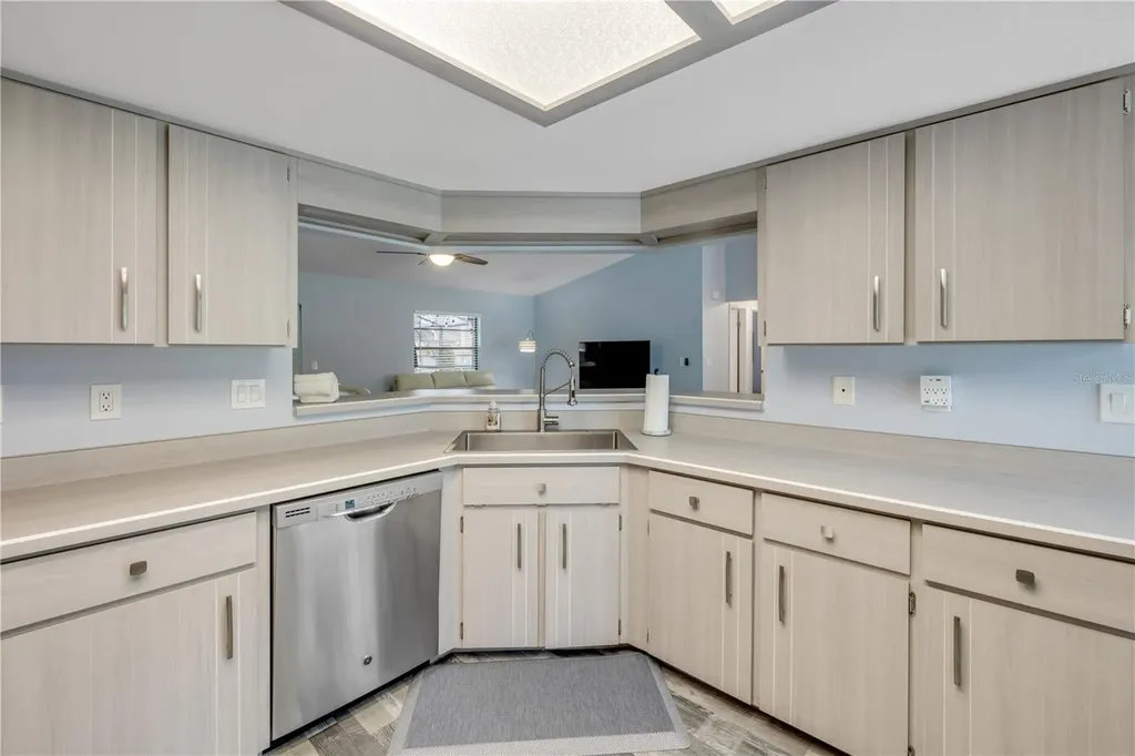 2418 Needle Palm Drive Edgewater FL 32141