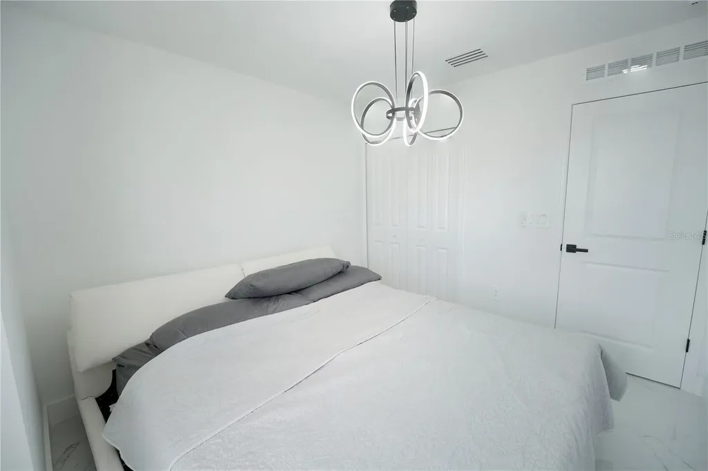 2181 Aquifer Ln Lane Davenport FL 33837