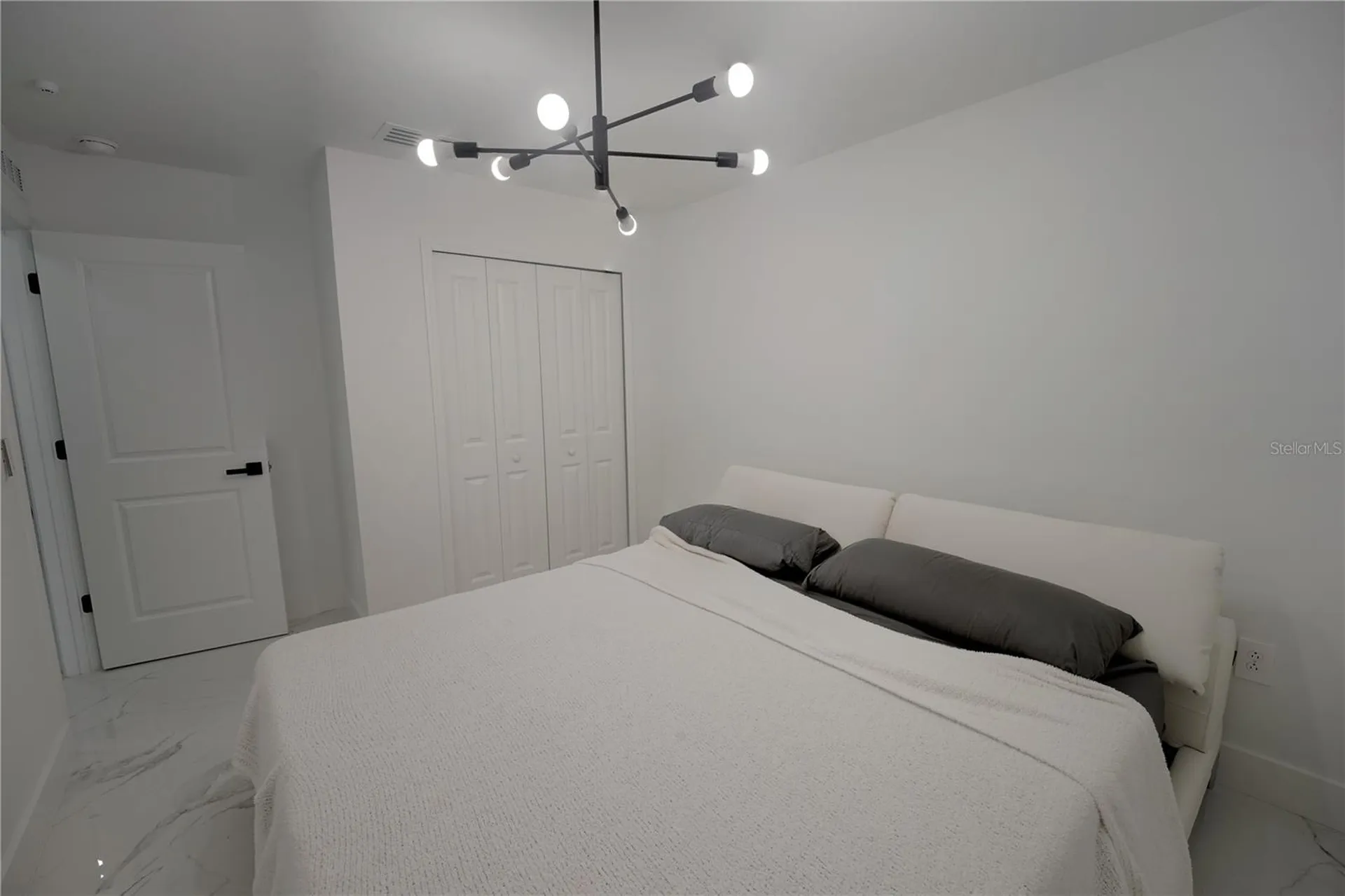 2181 Aquifer Ln Lane Davenport FL 33837