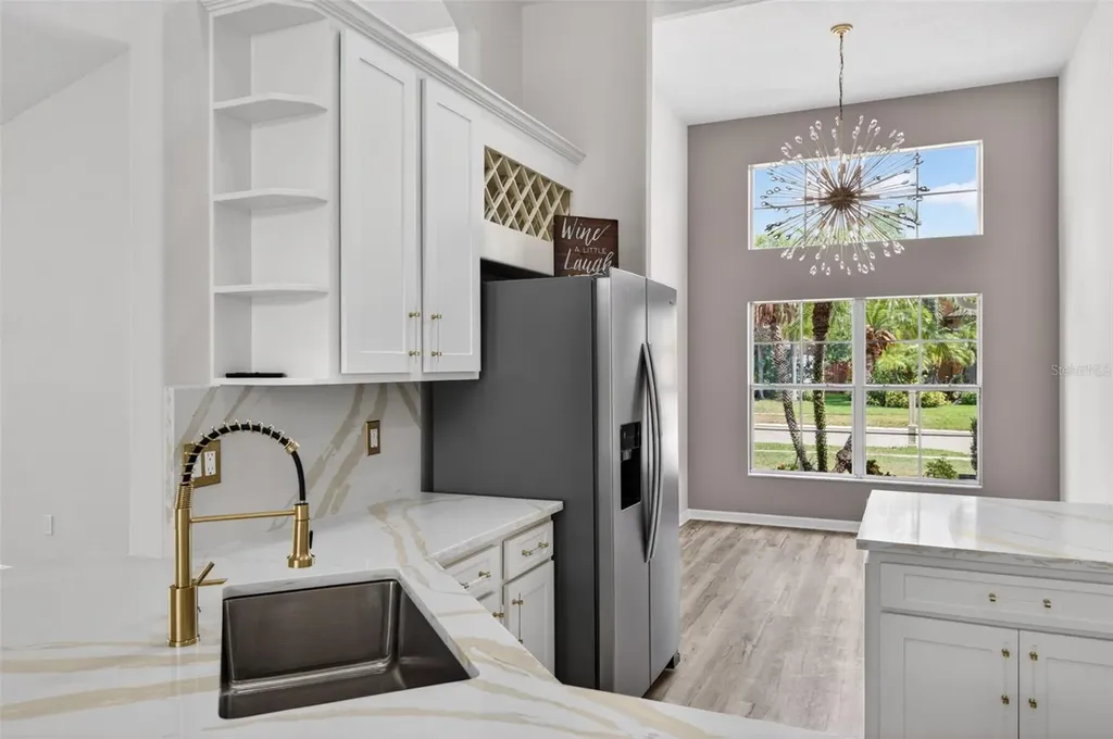 7705 Nottinghill Sky Drive Apollo Beach FL 33572