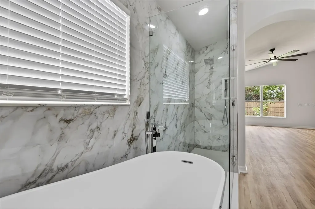 7705 Nottinghill Sky Drive Apollo Beach FL 33572