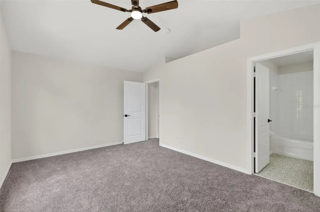 7705 Nottinghill Sky Drive Apollo Beach FL 33572