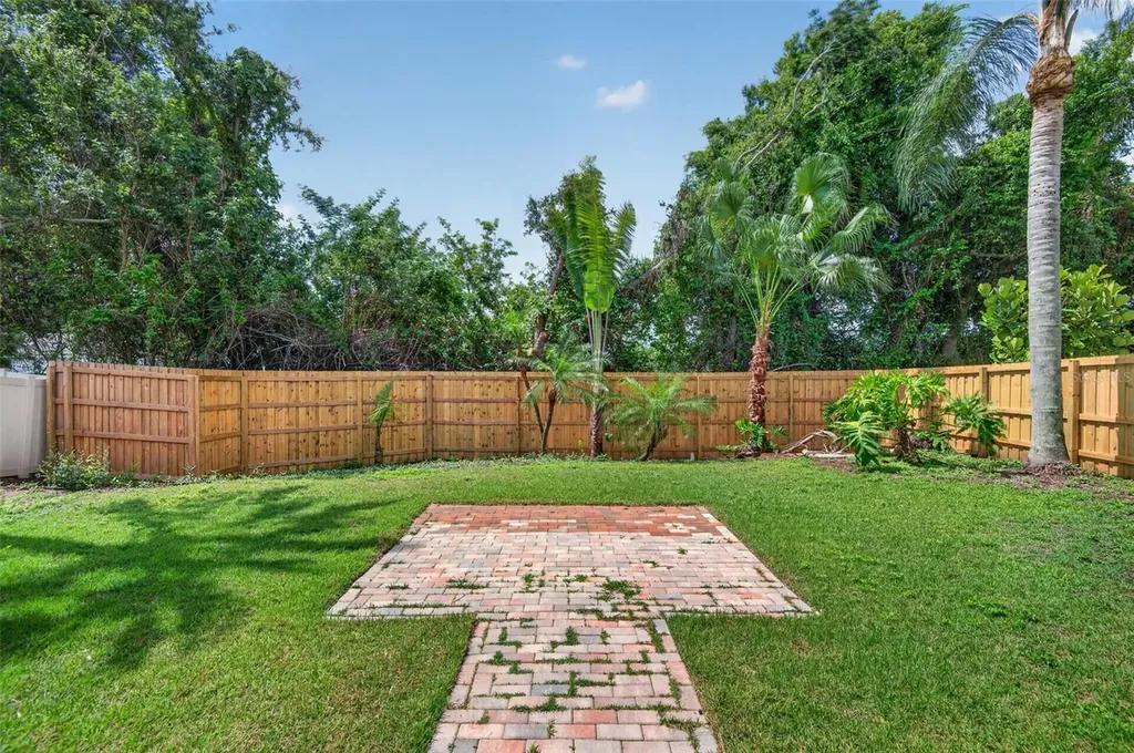 7705 Nottinghill Sky Drive Apollo Beach FL 33572