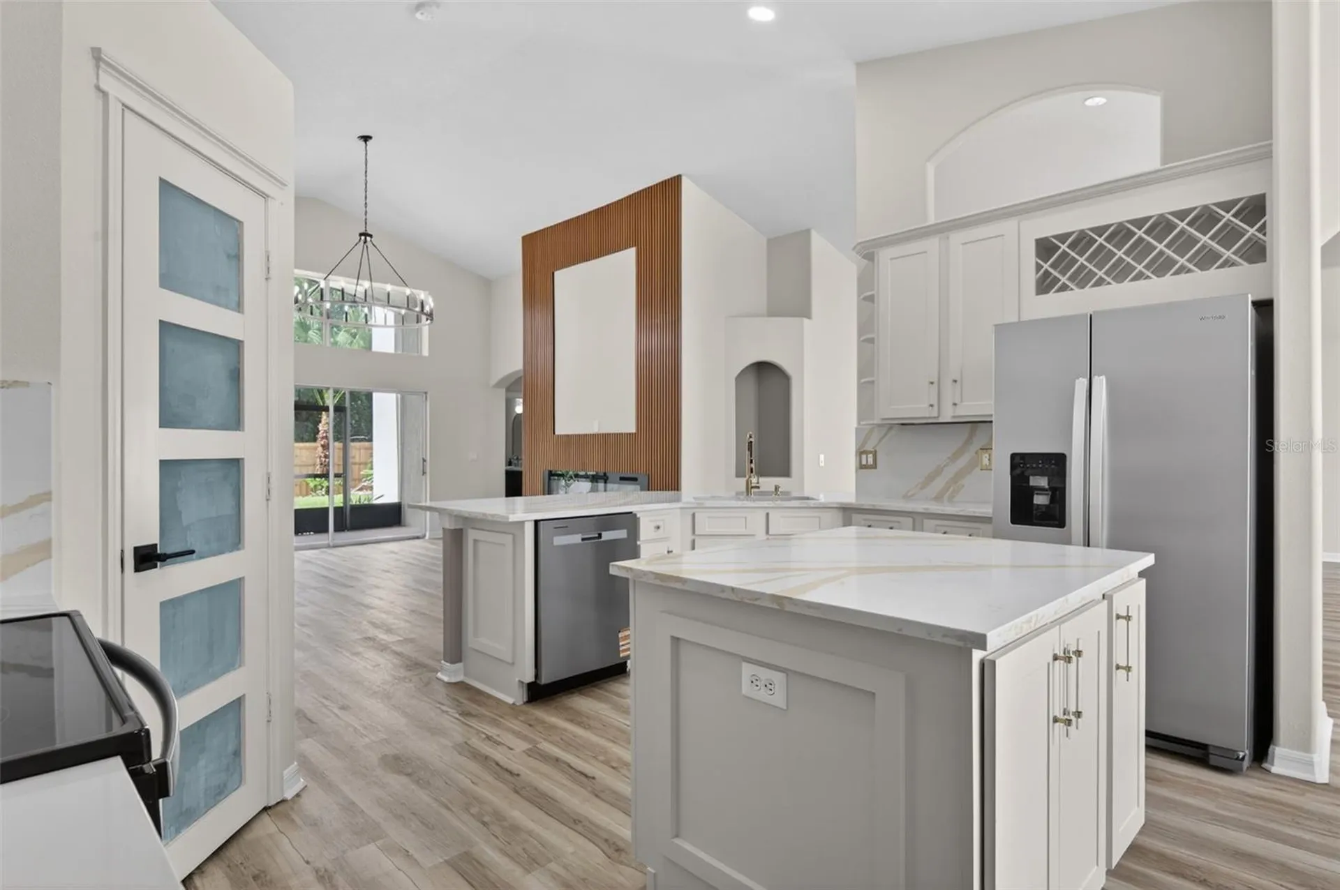 7705 Nottinghill Sky Drive Apollo Beach FL 33572