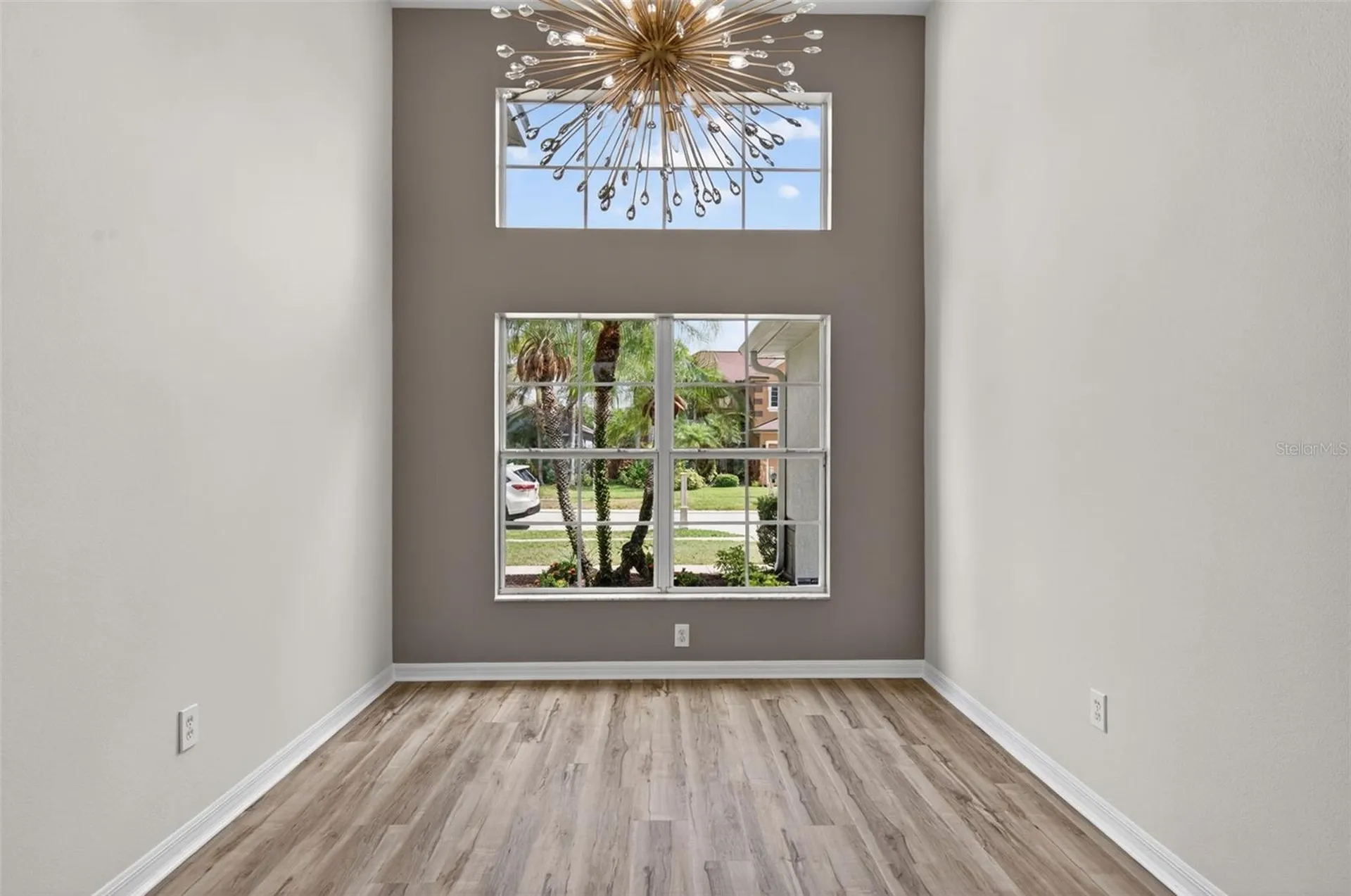 7705 Nottinghill Sky Drive Apollo Beach FL 33572