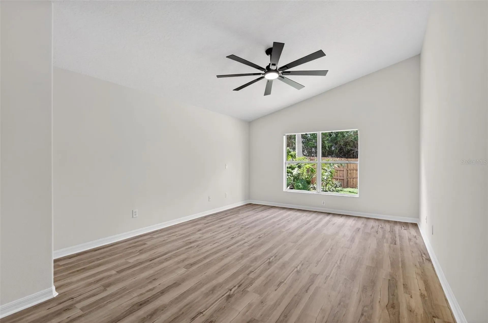 7705 Nottinghill Sky Drive Apollo Beach FL 33572