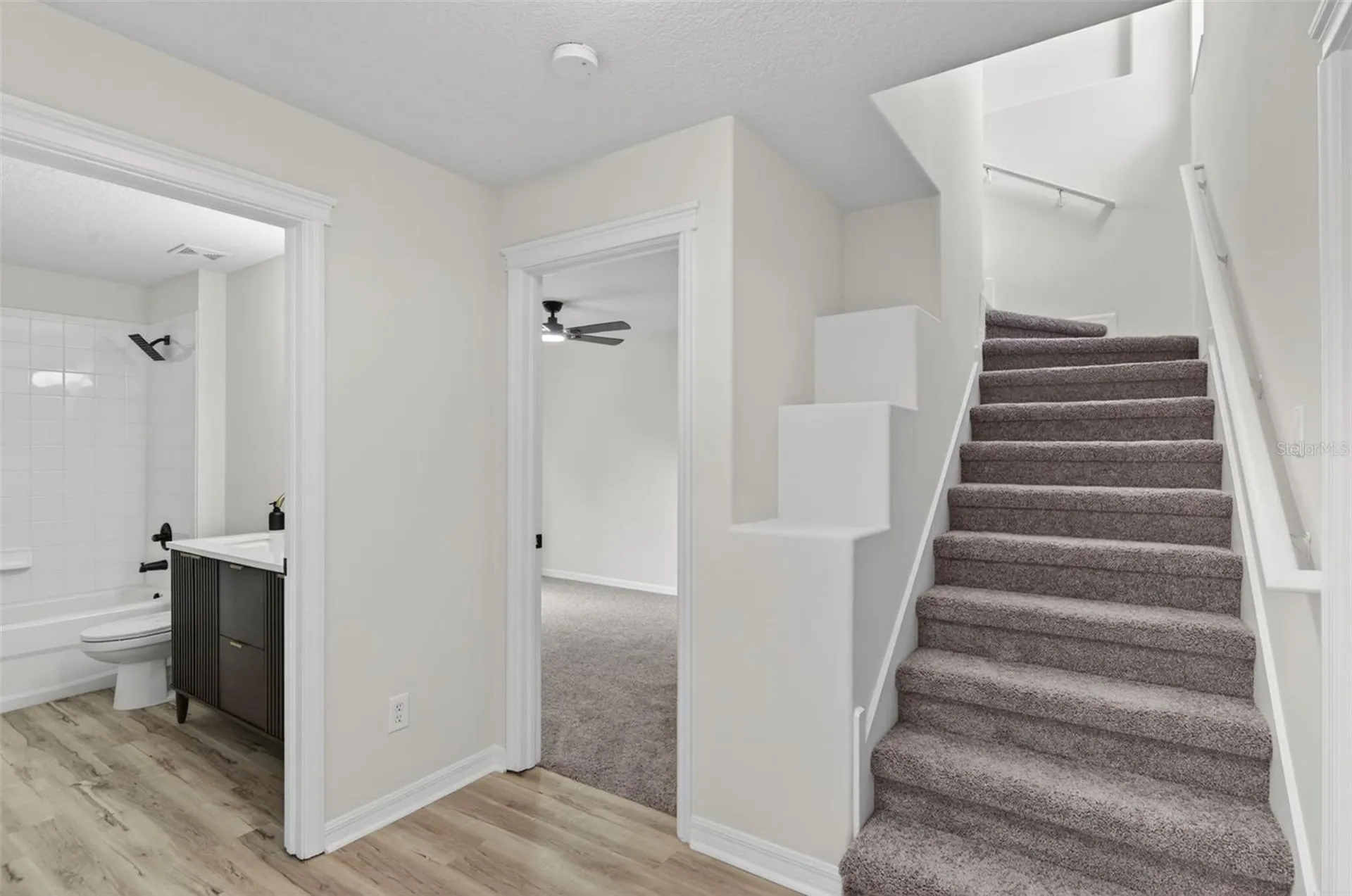 7705 Nottinghill Sky Drive Apollo Beach FL 33572