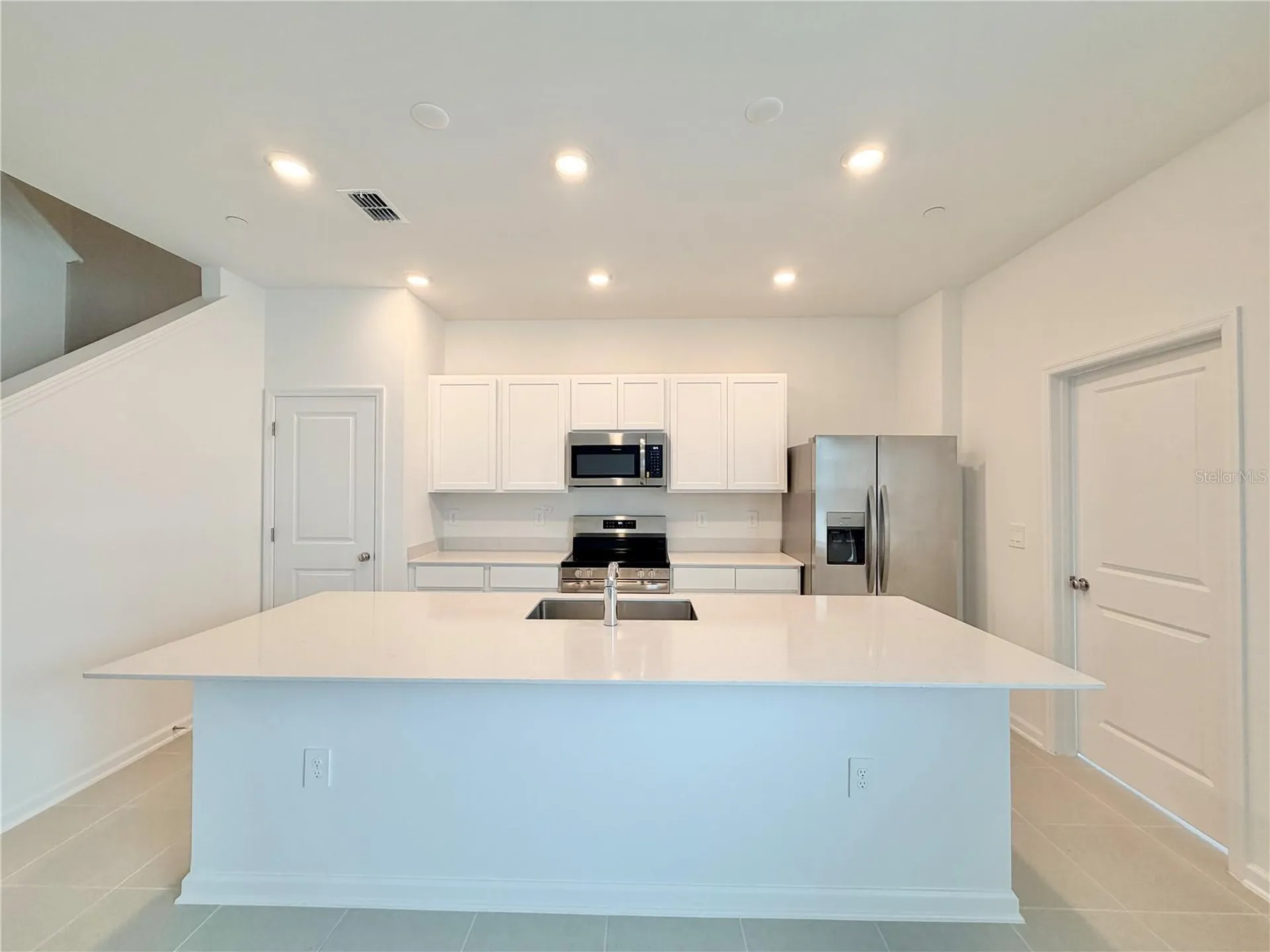 2132 Rider Rain Lane Apopka FL 32703