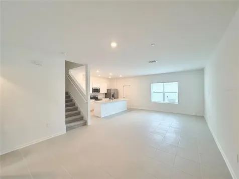 2132 Rider Rain Lane Apopka FL 32703