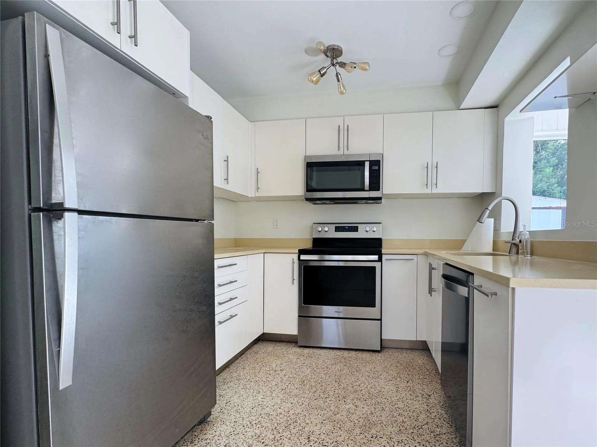 4722 Stevens Drive Sarasota FL 34234