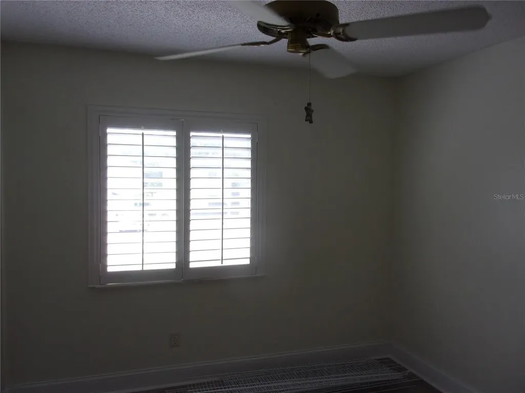 132 E Cypress Court Oldsmar FL 34677