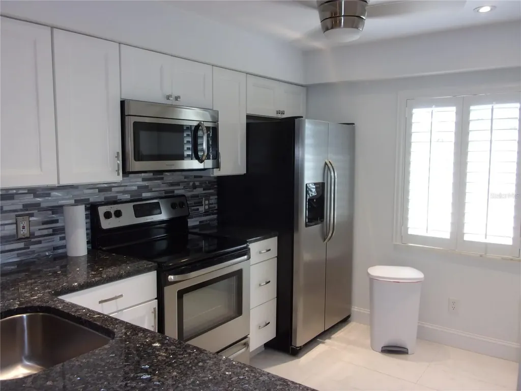 132 E Cypress Court Oldsmar FL 34677