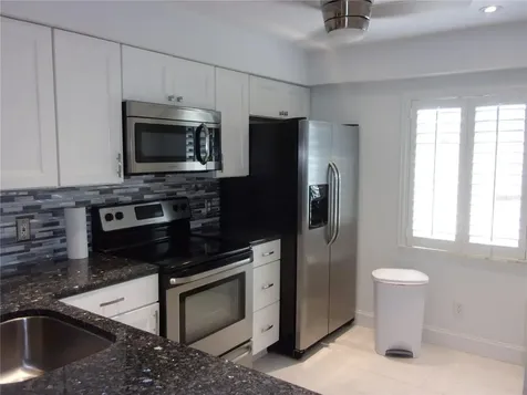 132 E Cypress Court Oldsmar FL 34677