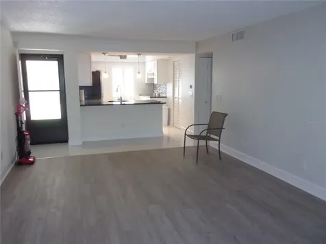 132 E Cypress Court Oldsmar FL 34677