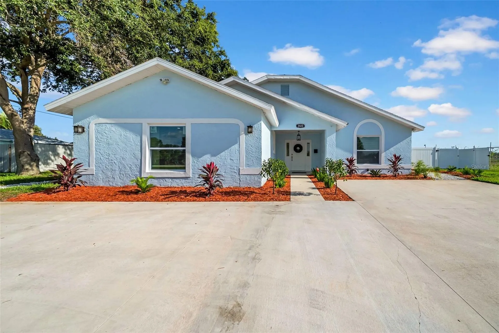 2020 58th Avenue S St Petersburg FL 33712