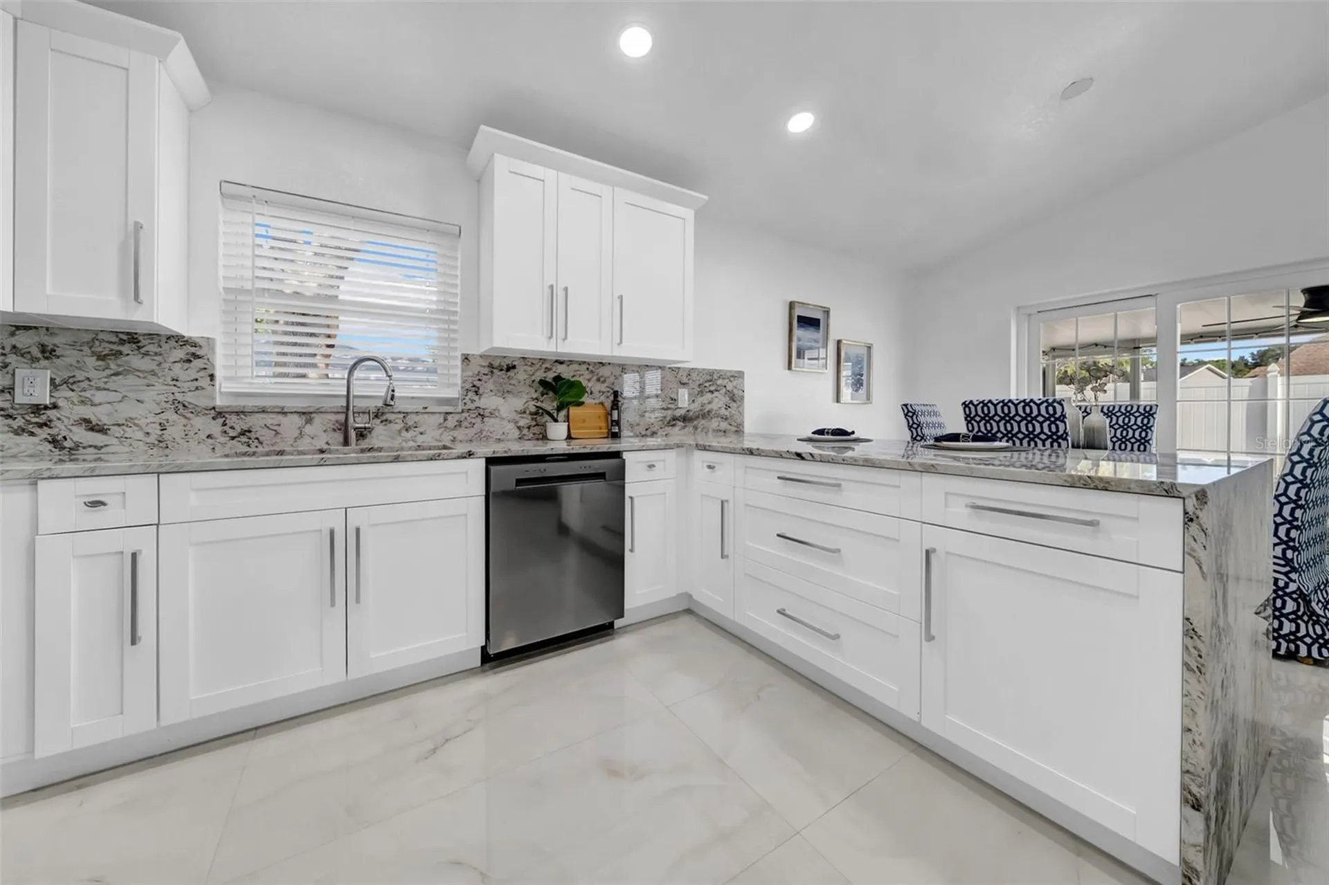 2020 58th Avenue S St Petersburg FL 33712