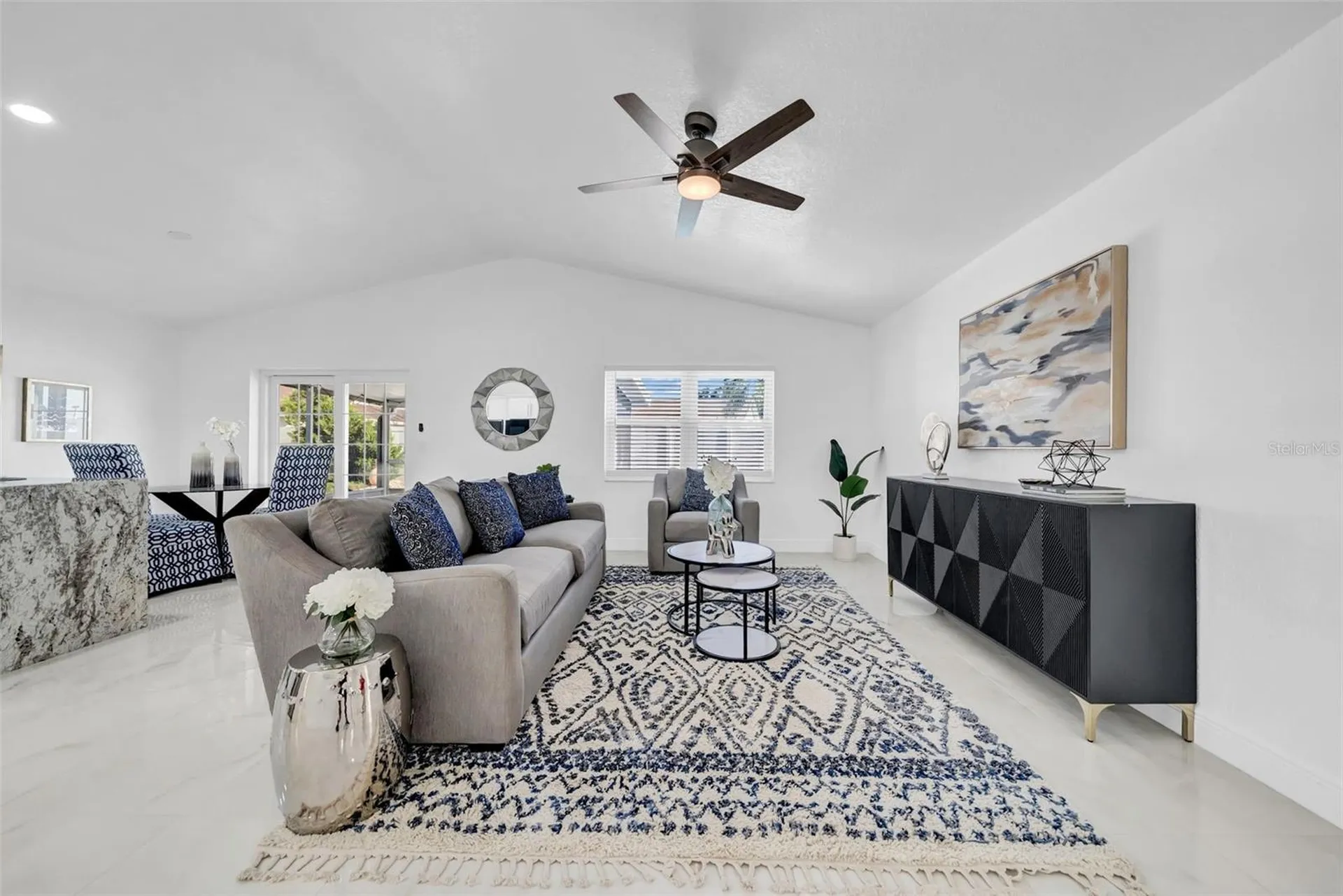 2020 58th Avenue S St Petersburg FL 33712