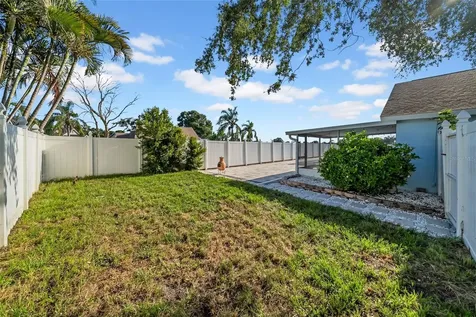 2020 58th Avenue S St Petersburg FL 33712