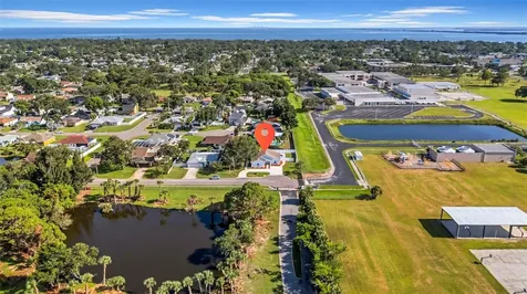 2020 58th Avenue S St Petersburg FL 33712