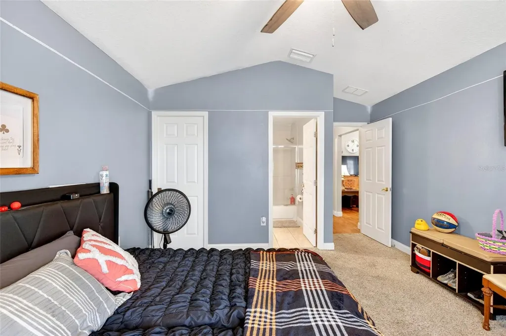 2408 SE 23rd Place Ocala FL 34471