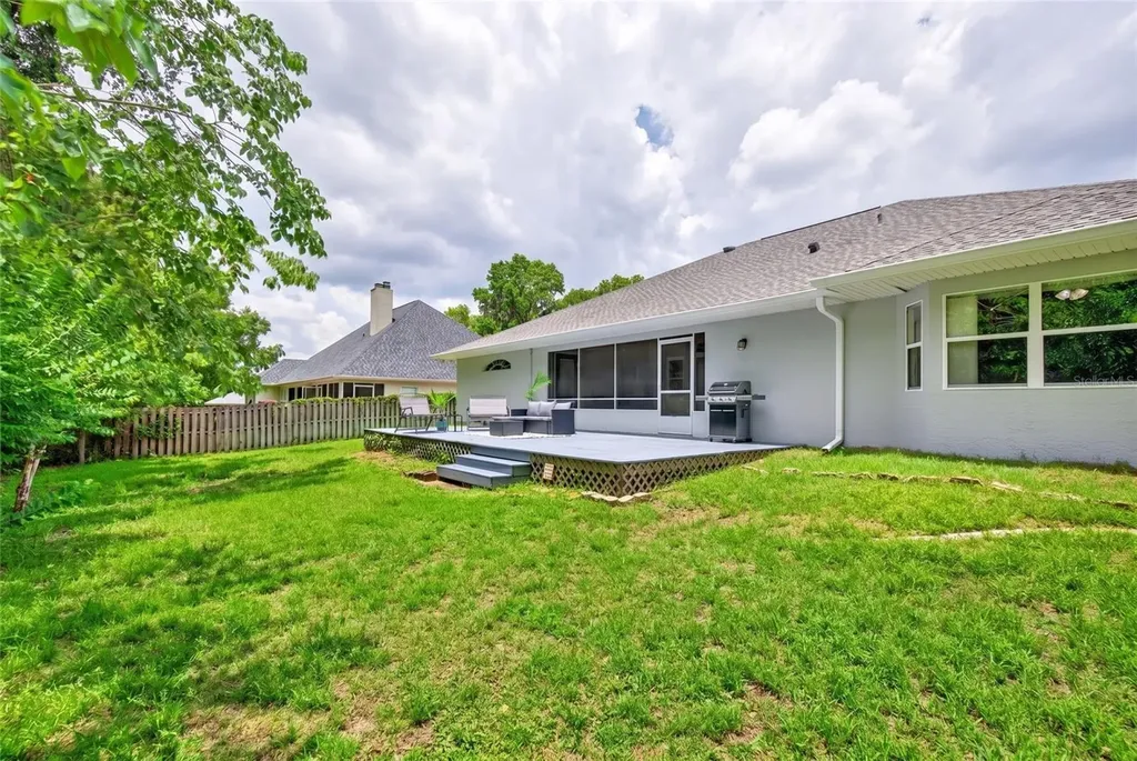 2408 SE 23rd Place Ocala FL 34471