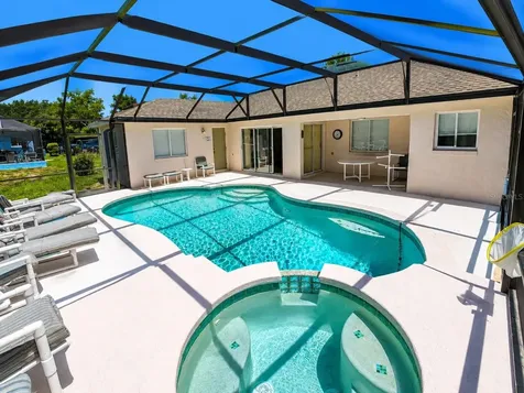 320 Paradise Woods Place Davenport FL 33896