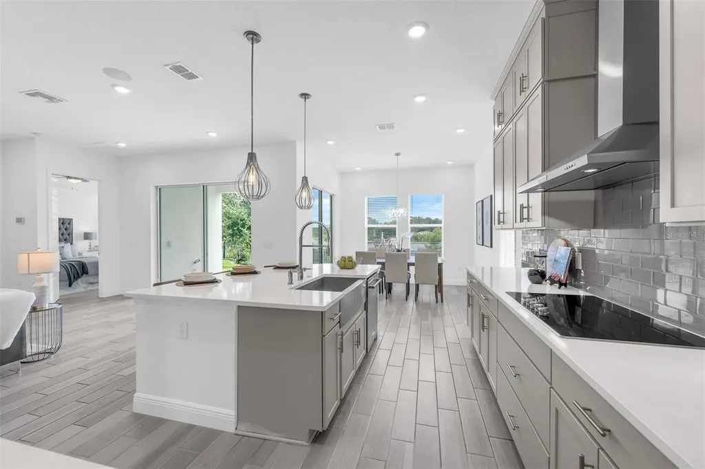 7446 Alpine Butterfly Lane Orlando FL 32819