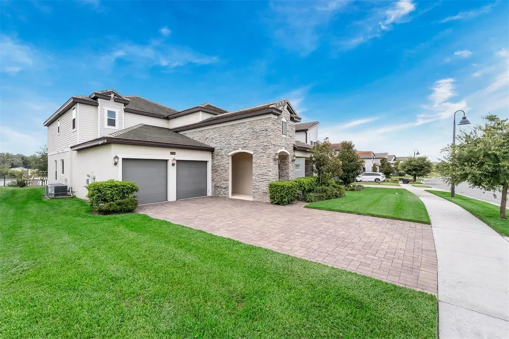 7446 Alpine Butterfly Lane Orlando FL 32819