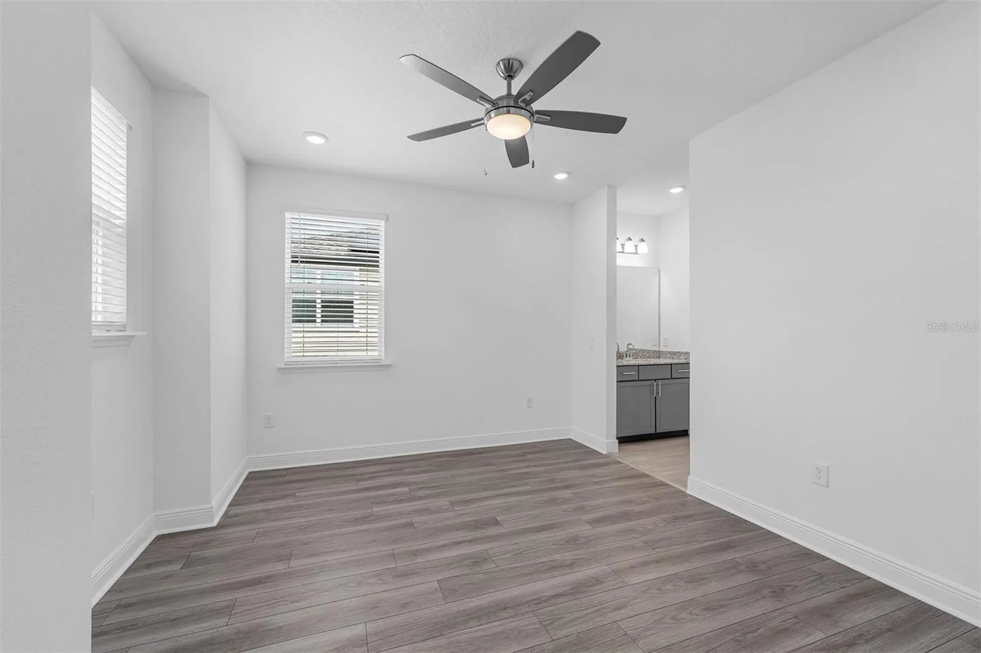7446 Alpine Butterfly Lane Orlando FL 32819
