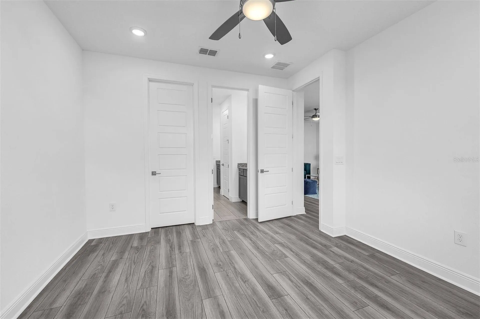 7446 Alpine Butterfly Lane Orlando FL 32819