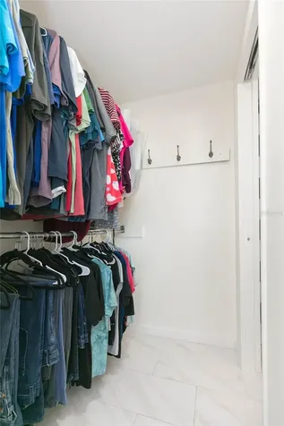 9217 Spy Glass Court Tampa FL 33615