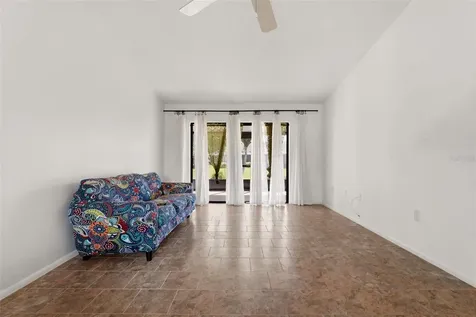 6132 29th Avenue W Bradenton FL 34209