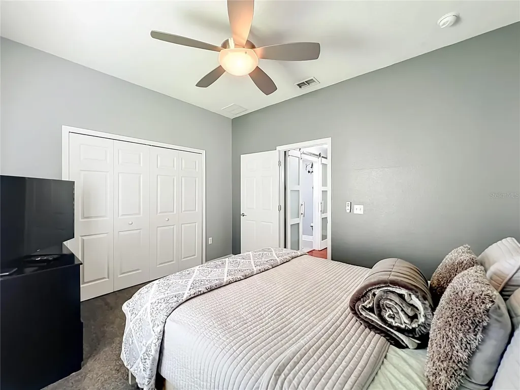 2627 Lakemoor Drive Orlando FL 32828