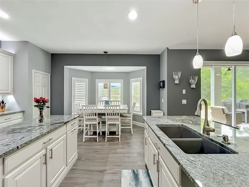 2627 Lakemoor Drive Orlando FL 32828