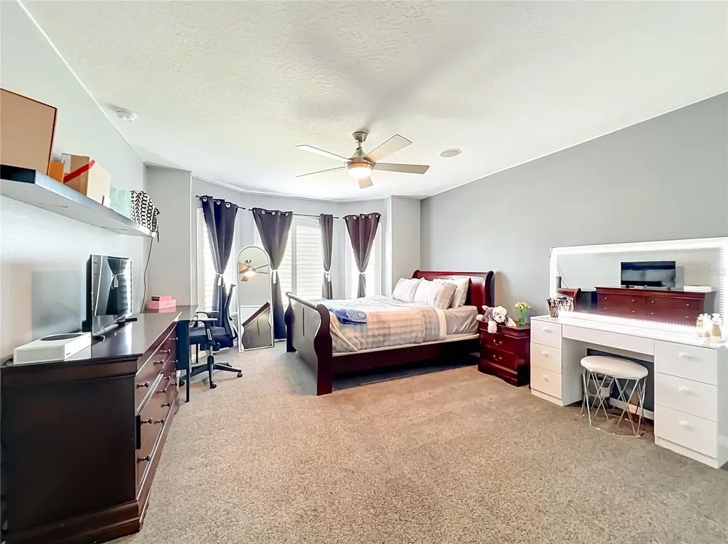 2627 Lakemoor Drive Orlando FL 32828