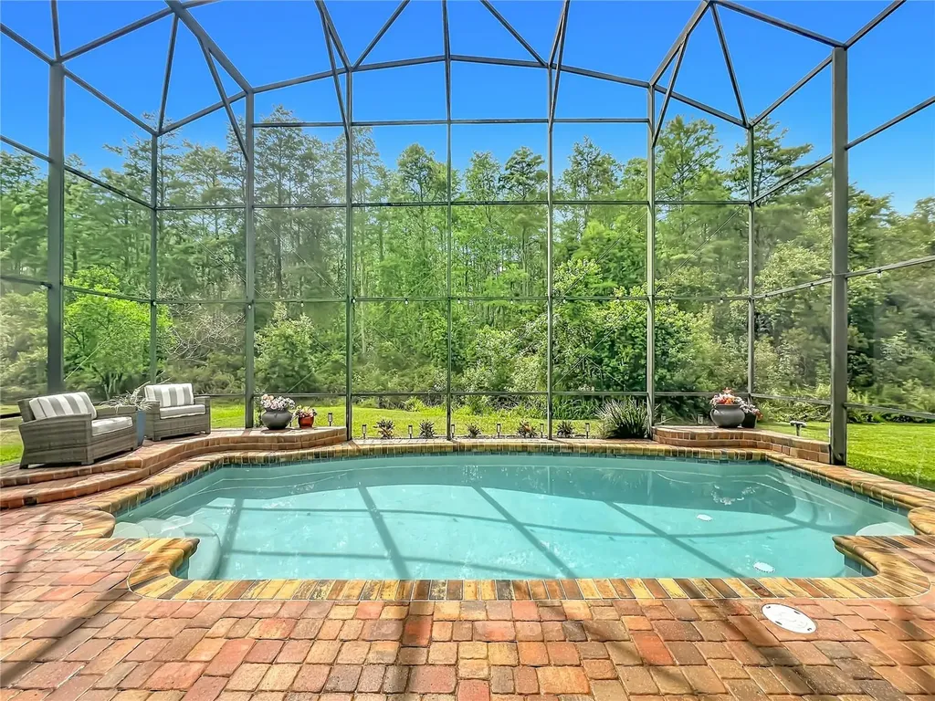 2627 Lakemoor Drive Orlando FL 32828