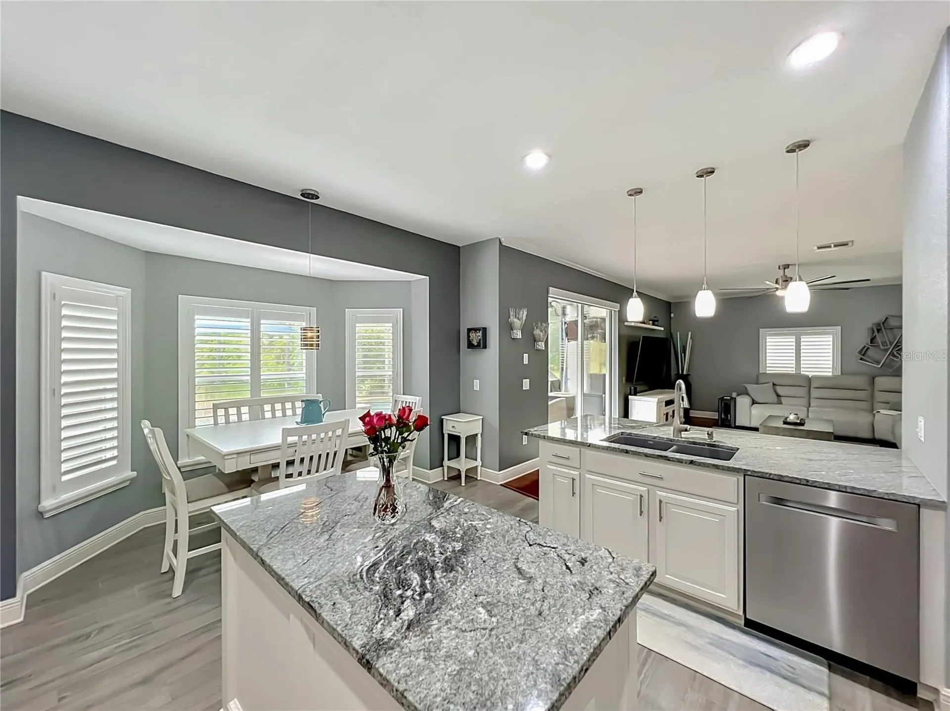 2627 Lakemoor Drive Orlando FL 32828
