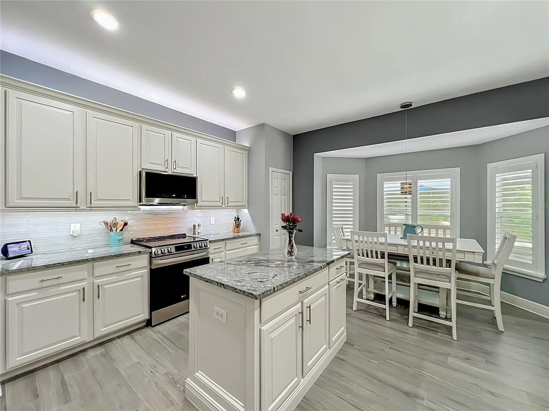 2627 Lakemoor Drive Orlando FL 32828
