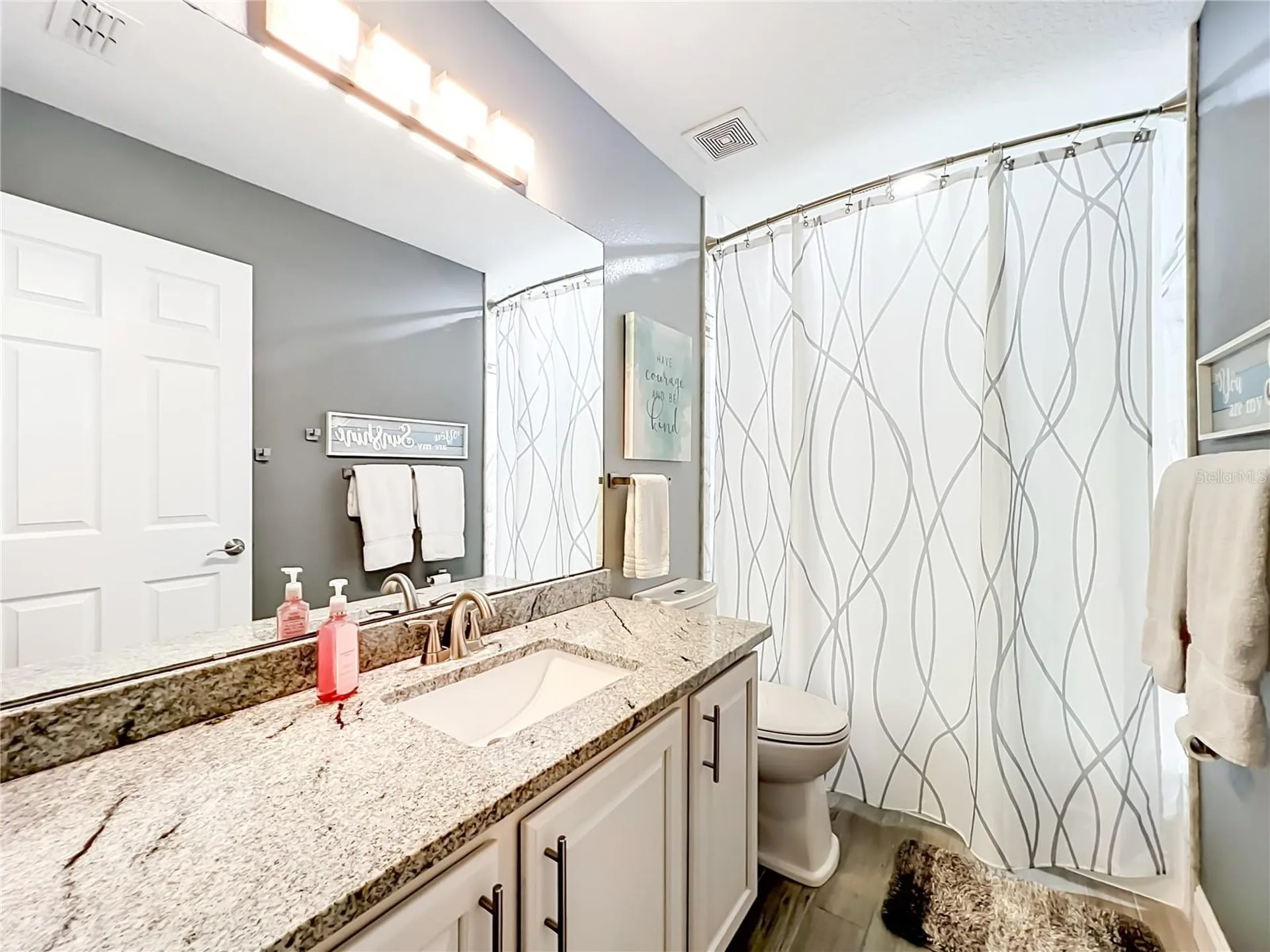 2627 Lakemoor Drive Orlando FL 32828