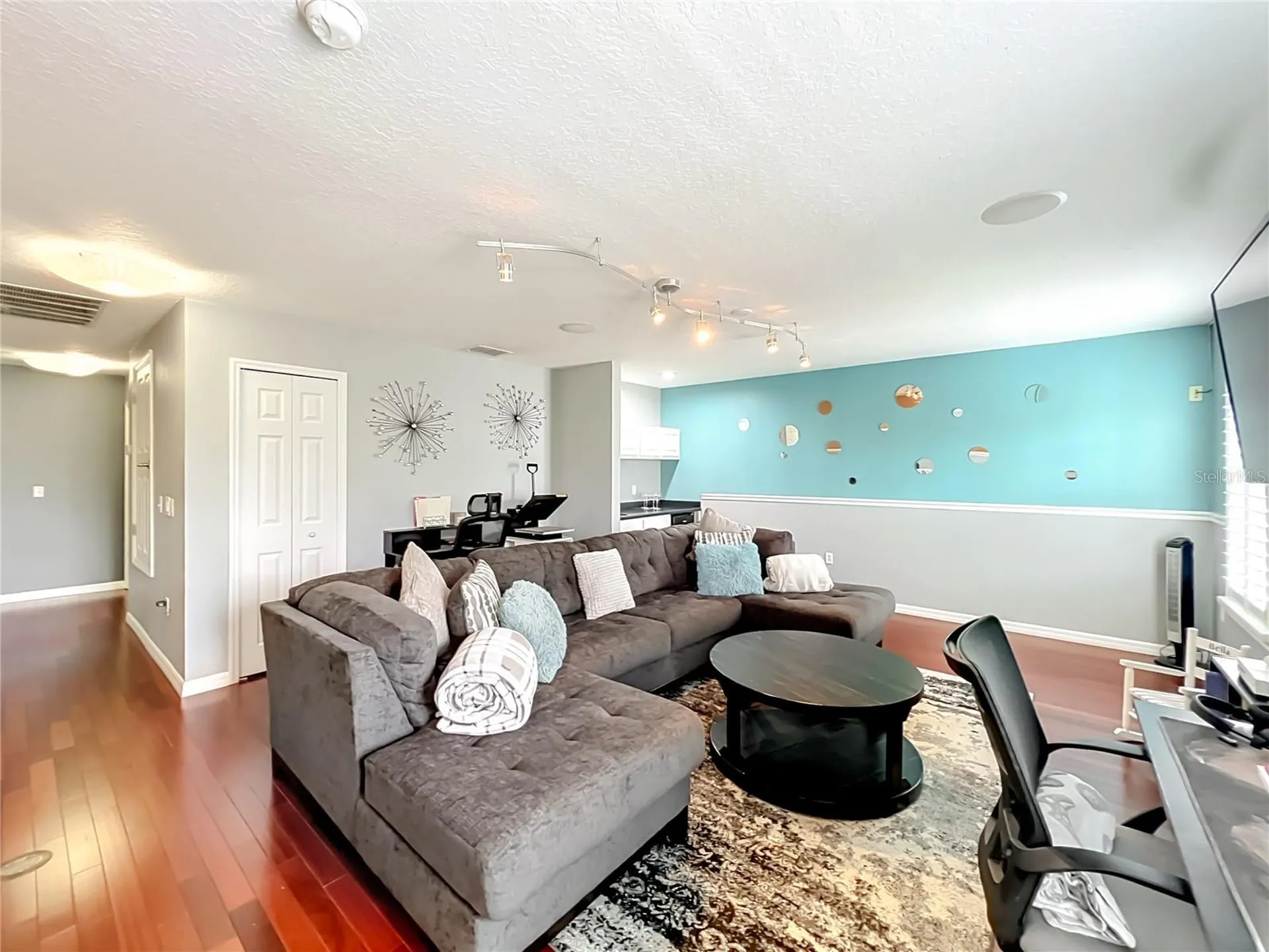 2627 Lakemoor Drive Orlando FL 32828