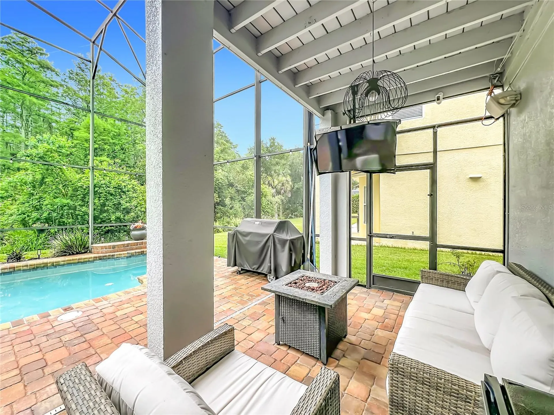 2627 Lakemoor Drive Orlando FL 32828