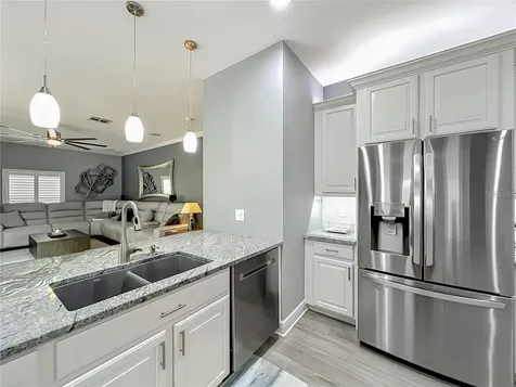 2627 Lakemoor Drive Orlando FL 32828