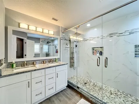 2627 Lakemoor Drive Orlando FL 32828